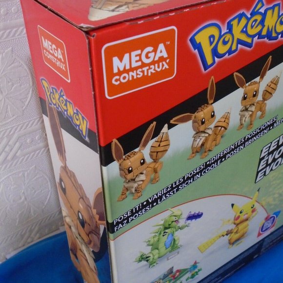 MEGA CONSTRUX, POKEMON, JUMBO EEVEE, PLAY/BUILD SET, 830 PCS, BRAND NEW! - Picture 3 of 6